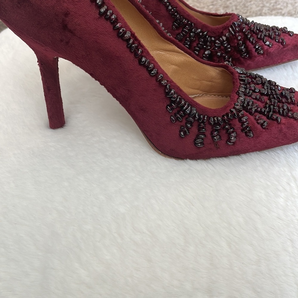 Gucci Tom Ford Era 1990s crushed velvet garnet stone maroon pumps size 9 Y2K - Picture 6 of 15
